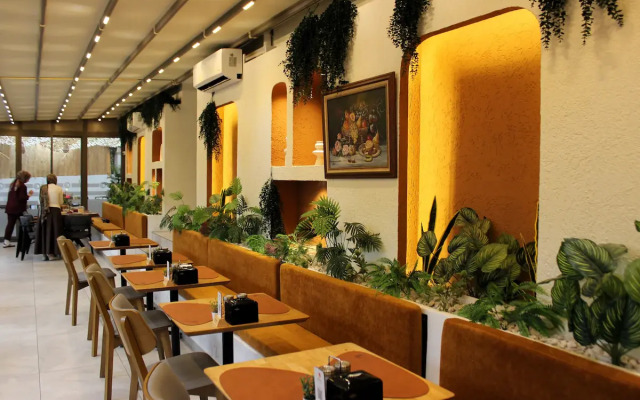 Bonnie City Hotel