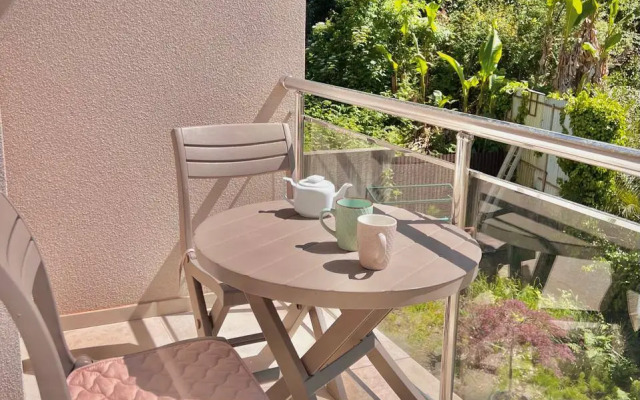 Kurortnaya Zhizn Garmoniya Prirody 206 Apartment