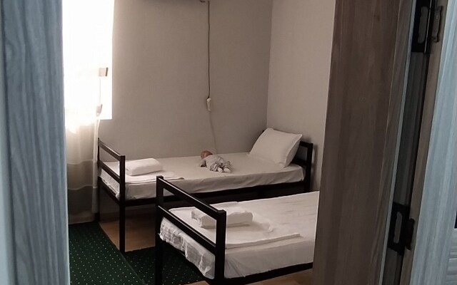 Chinor Hostel