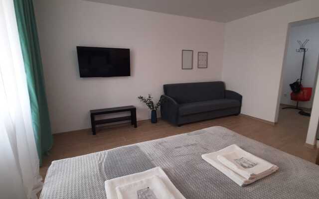 Studiya Lyuks Apartments