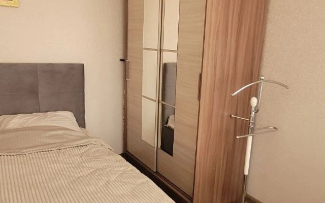 Na Ulitse Krasnykh Madyyar 66 Flat