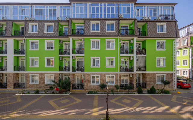 Artlayt Okolo Morya Apartments