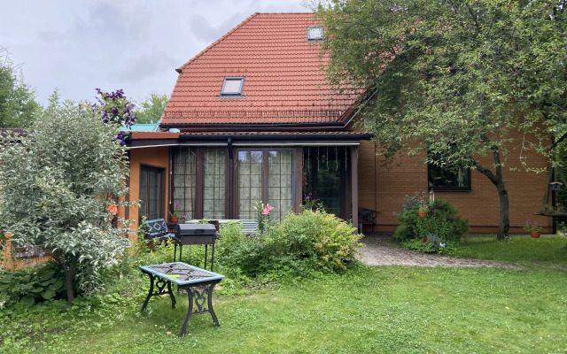 VGostiPetergof Guest house