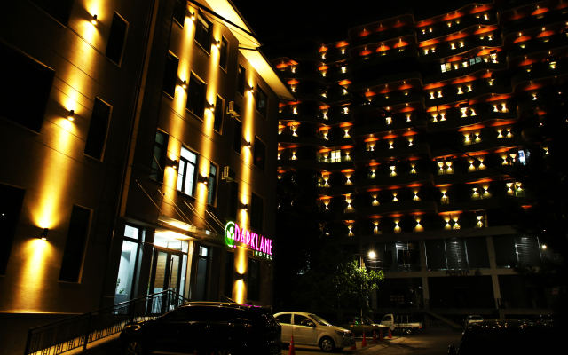Parklane Hotel