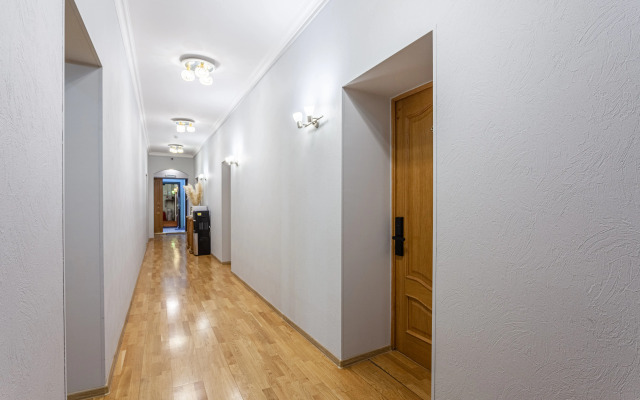 Hotel Sovremennik