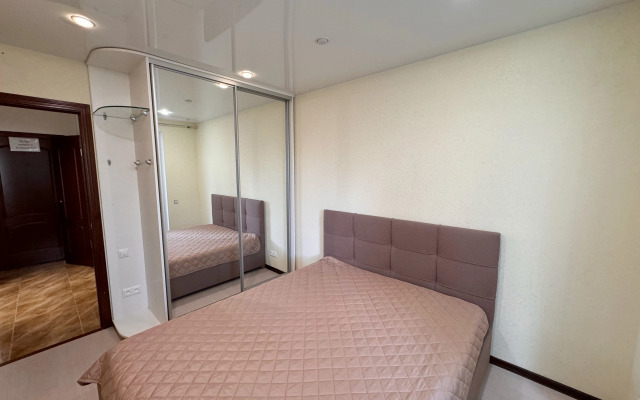 Апартаменты Большие 2-х комнатные с видом на Волгоград