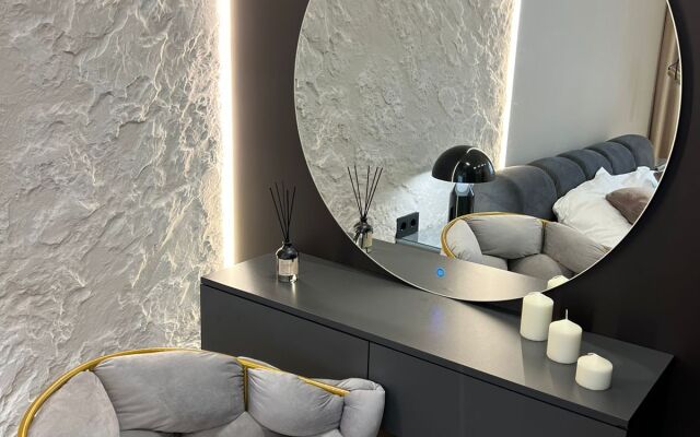 Dizaynerskaya v stile Loft Flat