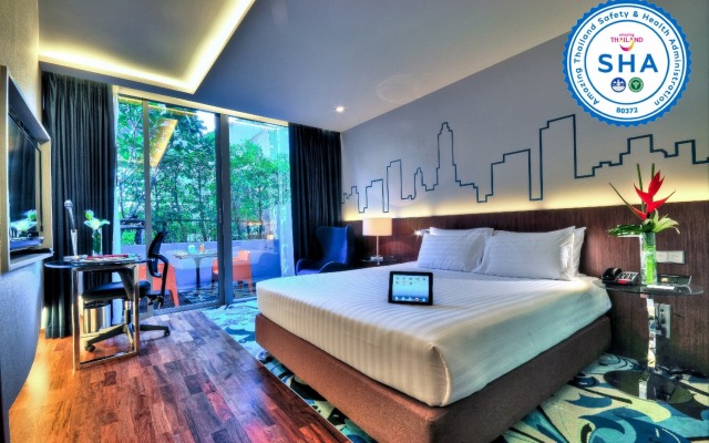 Отель Galleria 10 Bangkok Hotel By Compass Hospitality