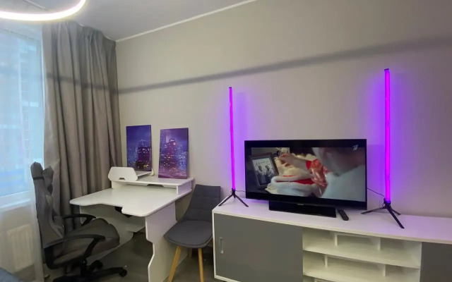 Апартаменты SAMOцвет Студия рядом с Аэропортом