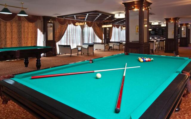 Parus Sportivno-Ozdorovitelny Kompleks Resort Hotel