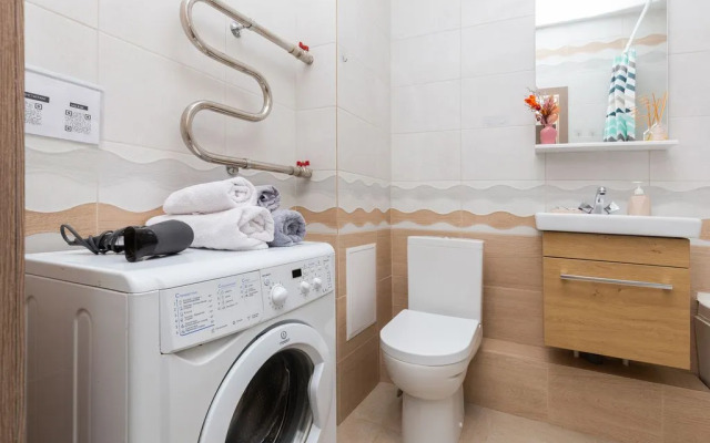 Апартаменты светлые на 16 этаже