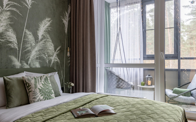 Квартира Ютно Колосья с качелью на балконе и видом на сосны в Зеленогорске