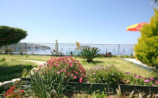 Berfin by Important Group Travel Villa