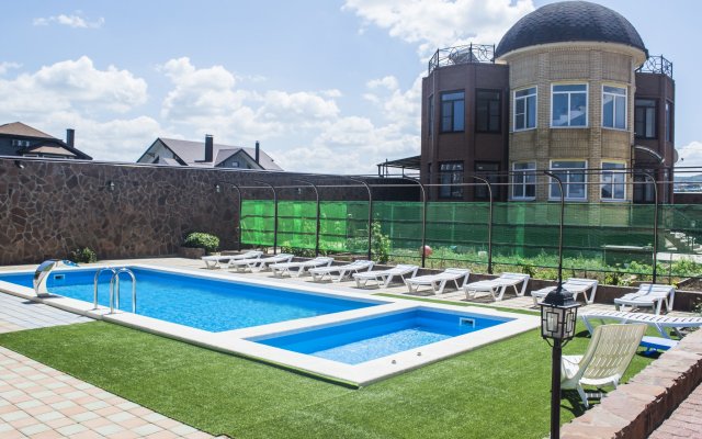 Sem Vetrov Guest House
