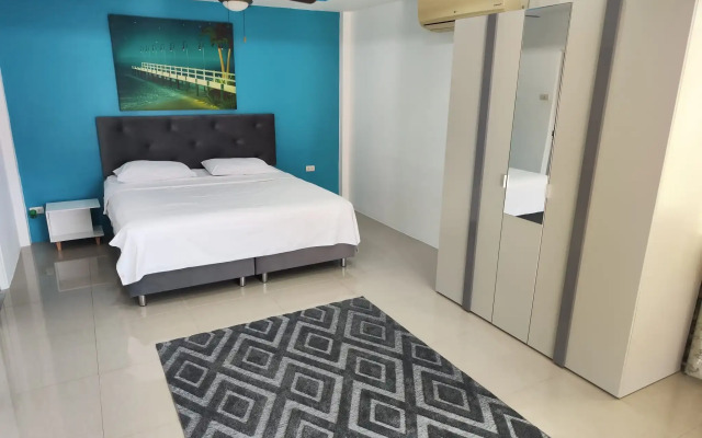 Jomtien Condotel&village Villa