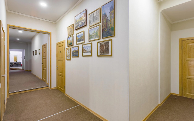 Aleksandr Hotel