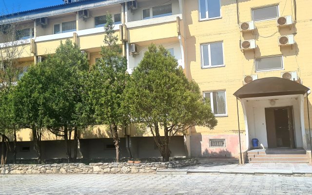 V Otele Bely Pesok Apartments