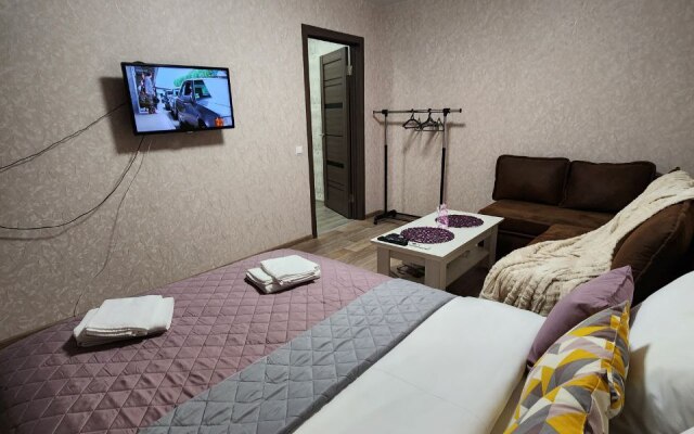 Odnokomnatnye Apartamenty Na Frunze  Flat