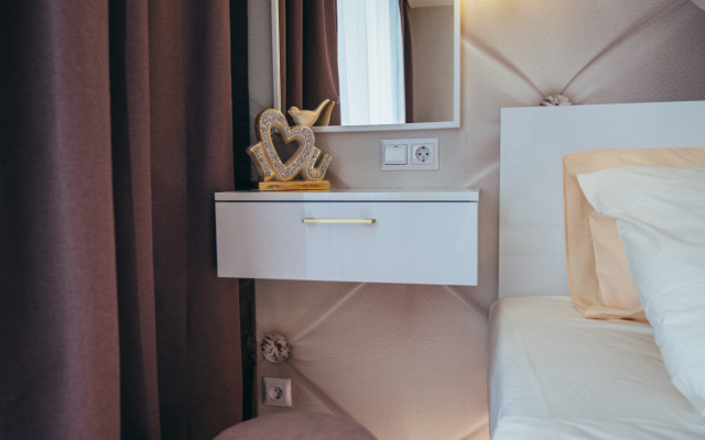 Prevoskhodyaschie Ozhidaniya Rybnaya Derevnya Apartments