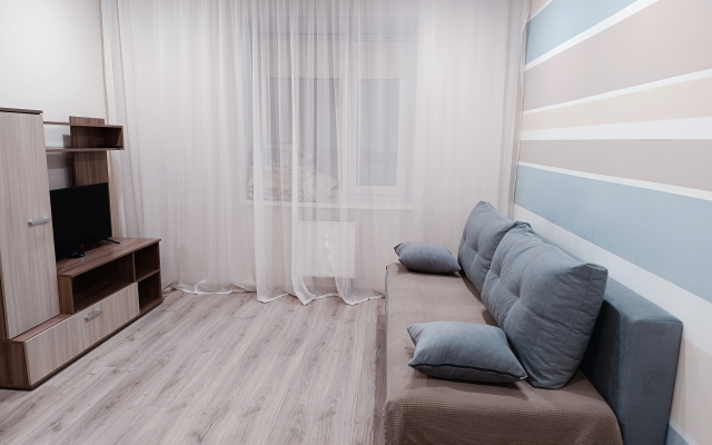 Апартаменты GuestKomi Тентюковская 304 8 этаж