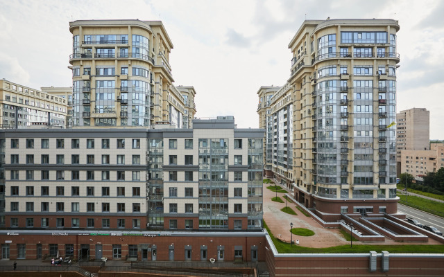 1896 Bolshaya Kvartira V ZHK Graf Orlov Apartments