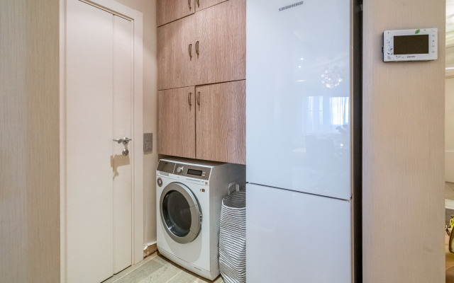 SutkiLive u m.Ekektrosila Apartments