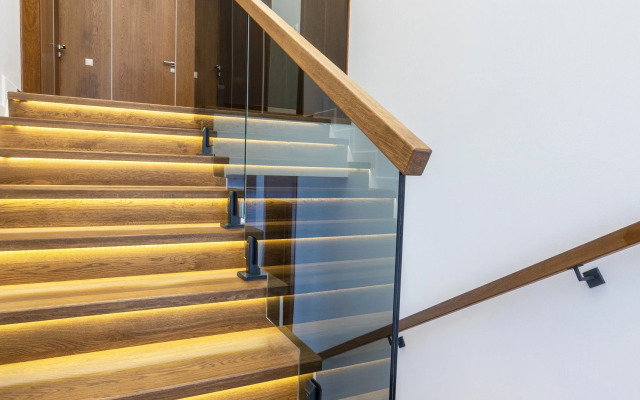 Частный дом 2-х этажный коттедж с дизайнерским ремонтом