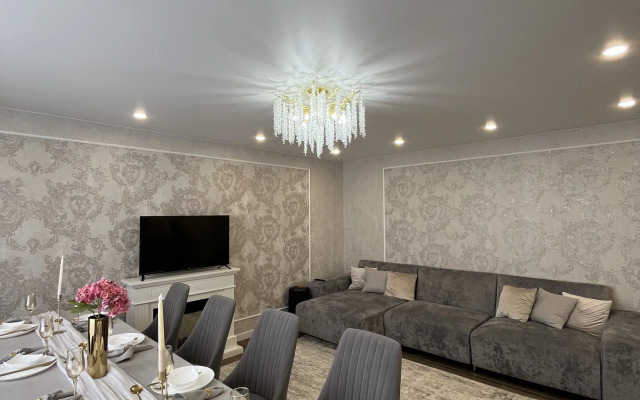 Uyutnoye Gnezdyshko V Tsentre Goroda Private House