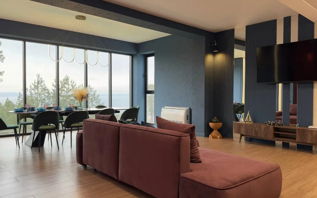 Частный дом Дом с видом на Горы