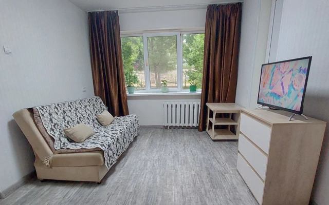 Odnokomnatnaya kvartira ekonom klassa na Vtoroy rechke Flat