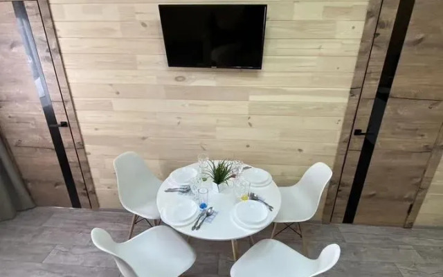 Shestimestny U Samogo Serdtsa Baykala Private House