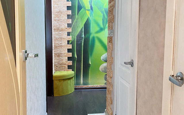 Апартаменты Красивая Двухкомнатная Квартира на 6 спальных мест