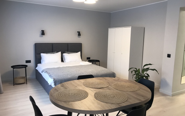 Studiya U Pruda Flat