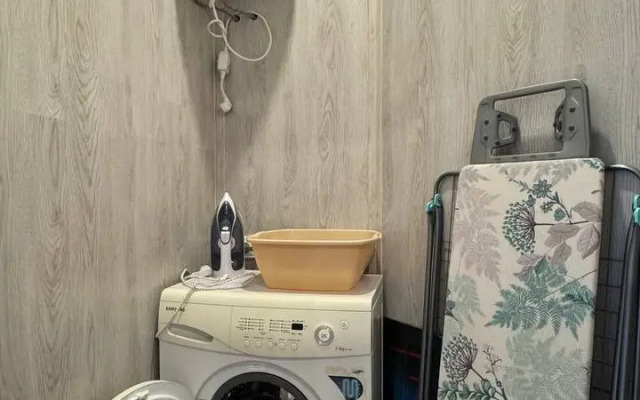 Bolshaya Kvartira V Tsentre Goroda Flat