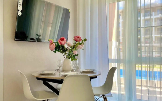 Квартира Евротрешка с Видом на Бассейн 346