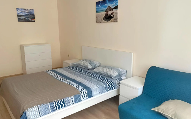 Verhnyaa Doroga 151/4 Apartments