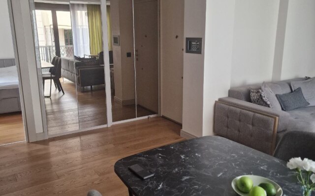 Cihangir 212 Apartments