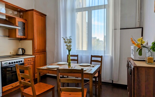 KvartiraSvobodna-Sadovaya -Triumfalnaya 4/10 (6) Apartments