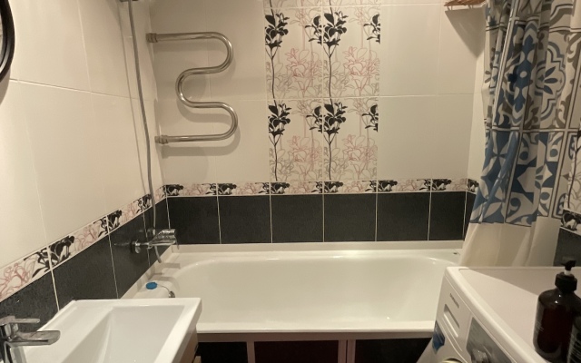 Na Druzhby Narodov 19 Flat