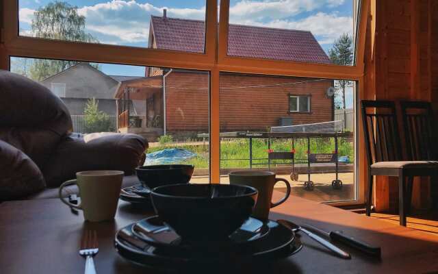 Дом с баней и камином