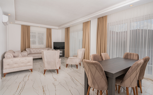Tayla Suit Apartments