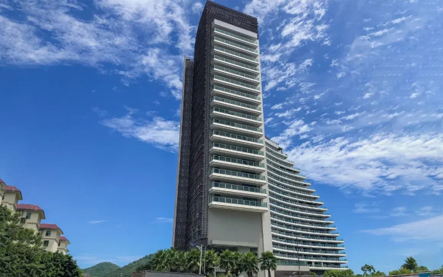 Central Coast Sea View Hotel – Outside – Sanya