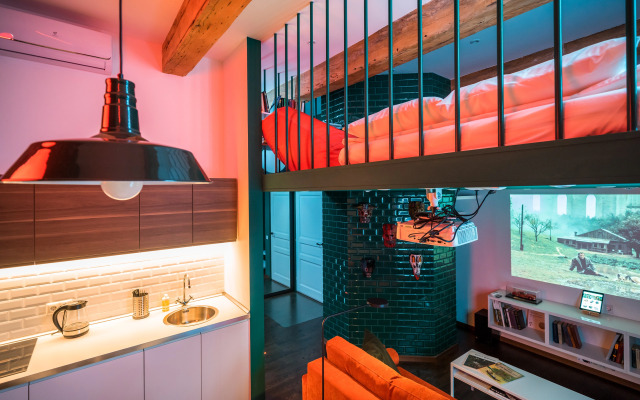 Мама Ро Студия №19 Руссо