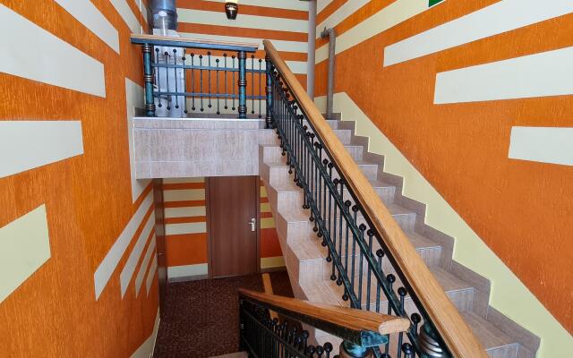 Отель Апельсин