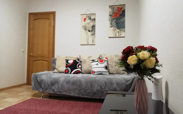 Квартира на проспекте Рыбаков 10