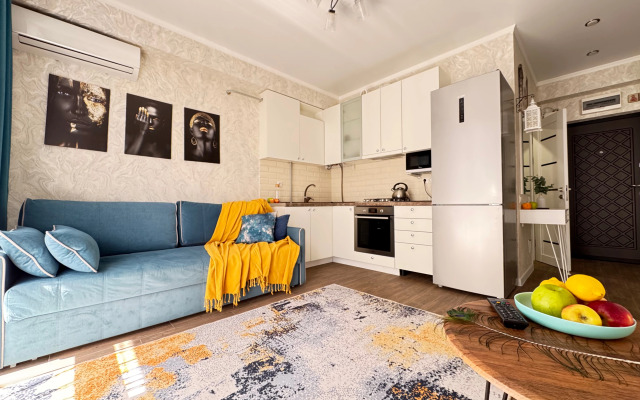 Апартаменты новые с балконом у моря