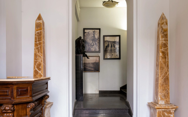 Nikitskiy Bulvar 7b Apartments