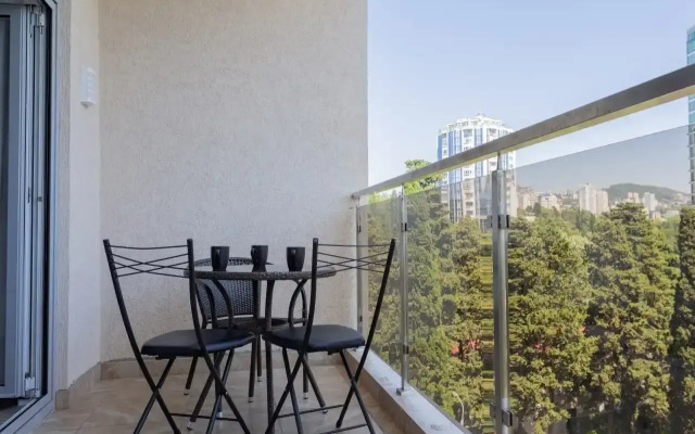 V Tsentre,lyuks Vmestimostyyu 6 Chelovek Apartments