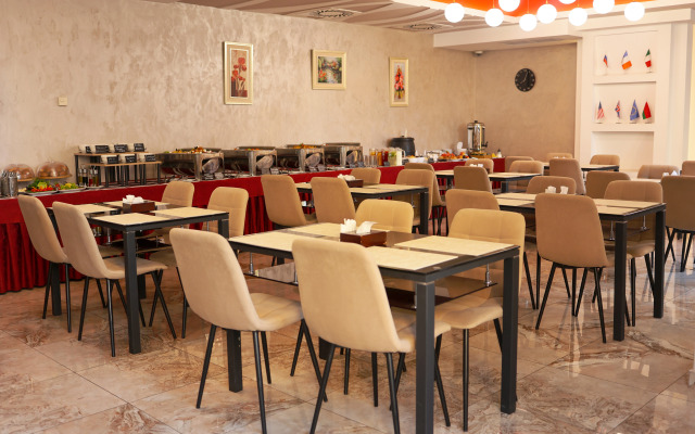 Grace Forum Hotel