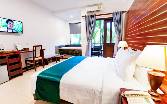 Green Amazon Residence Hotel